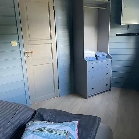 Campsite Ved Sjoen Med Batutleige