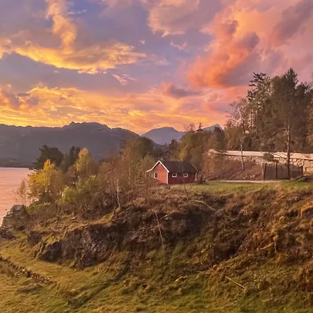 Ved Sjoen Med Batutleige Campingplatz