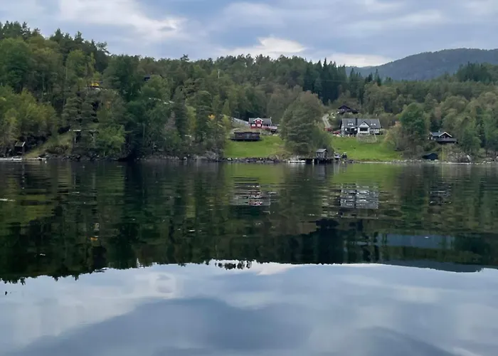 Ved Sjoen Med Batutleige Κάμπινγκ *